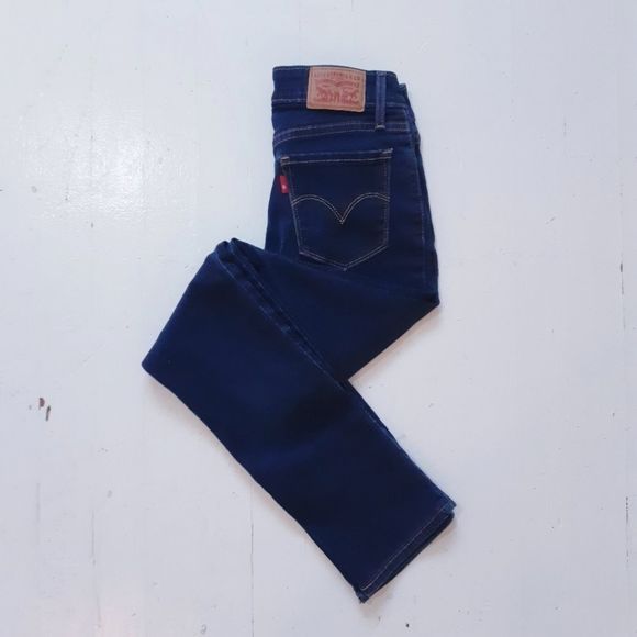 Levis 712 Dark Wash Slim Leg Like New - Picture 3 of 13